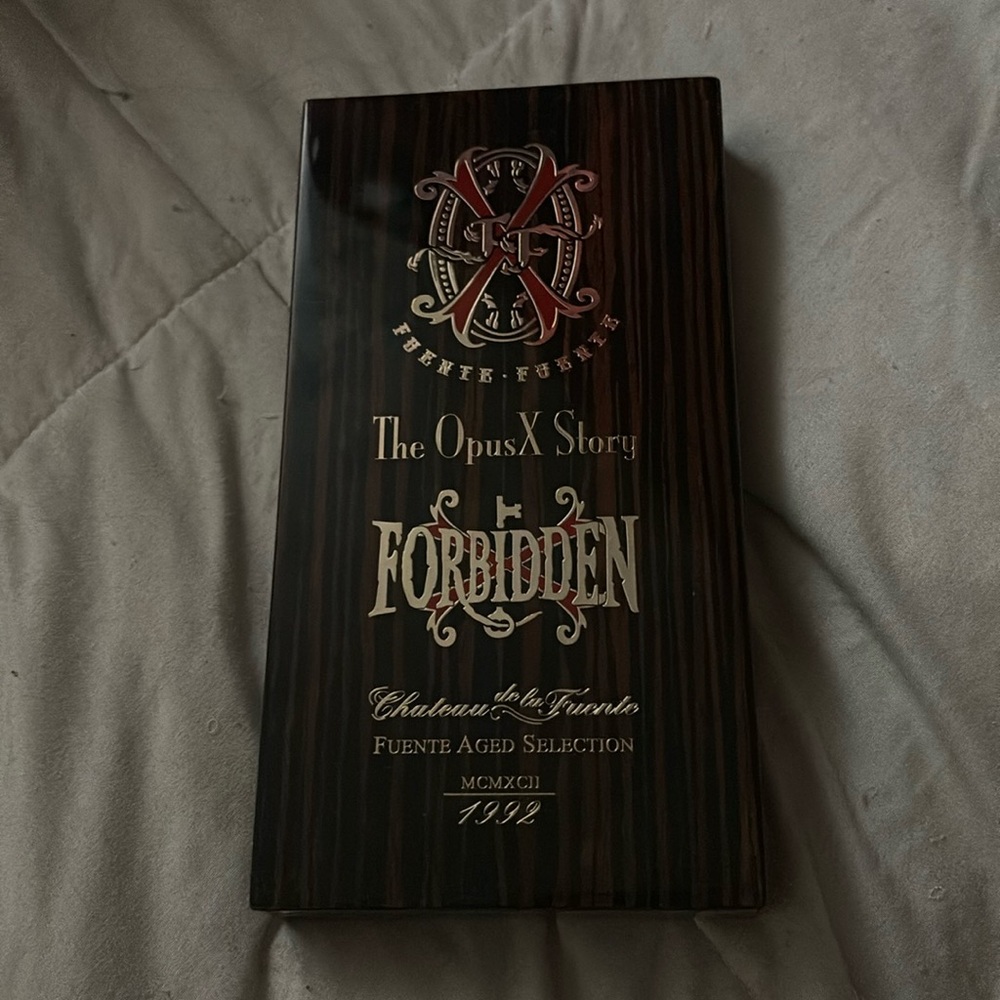 Arturo Fuente Forbidden X the opus x story empty vicarious box / humidor